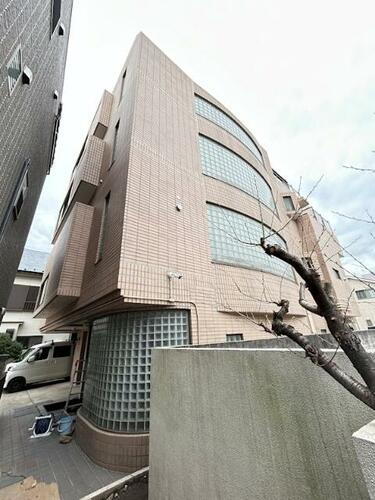 Ａｌｌｕｒｅ 4階建