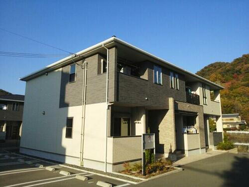 モス　フロックス　ノイ 2階建