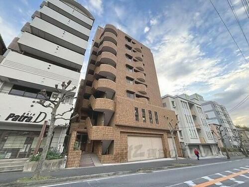 奈良県生駒市東生駒１丁目 築33年9ヶ月 8階建