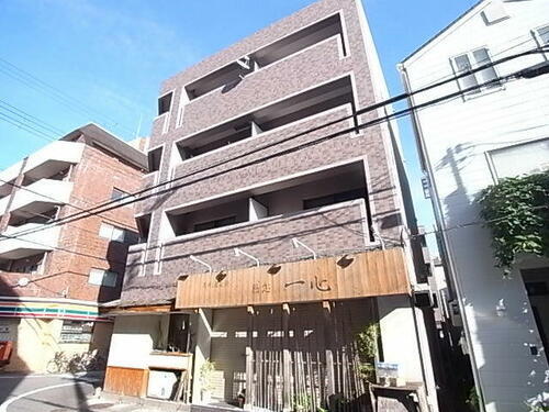 兵庫県西宮市甲子園口２丁目 4階建