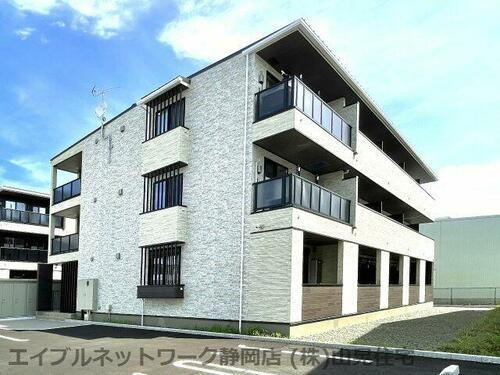 静岡県静岡市葵区千代田７丁目 賃貸アパート