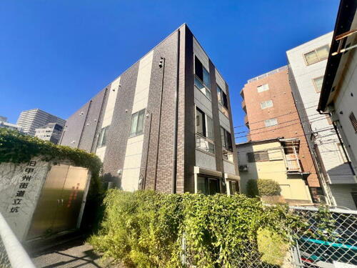 ガバロ 3階建