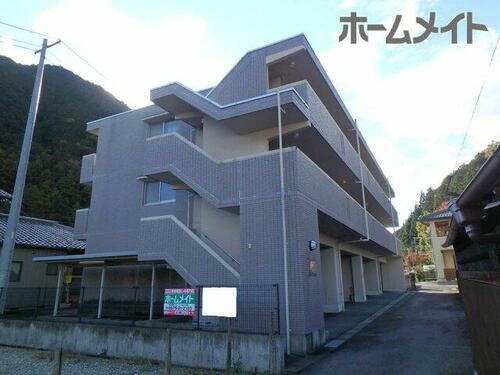 岐阜県下呂市金山町金山 賃貸マンション