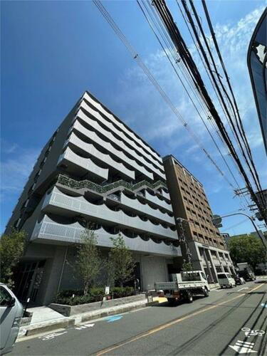 大阪府吹田市垂水町３丁目 10階建