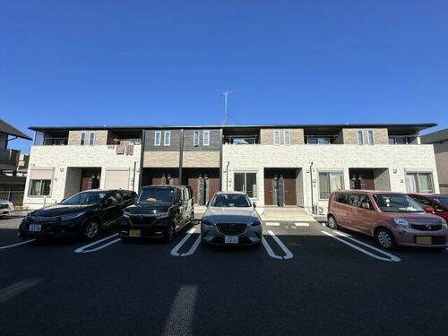 兵庫県姫路市網干区新在家 2階建