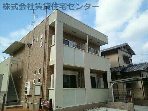 和歌山県和歌山市関戸２丁目 築9年11ヶ月 2階建