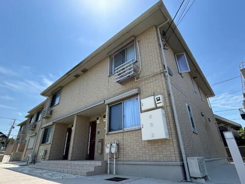 ロンドン壱番館 2階建