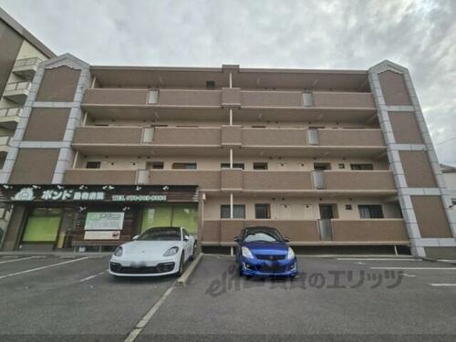 大阪府寝屋川市三井南町 築30年12ヶ月 4階建