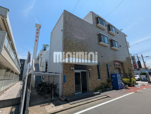 富士ビル 3階建