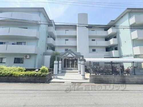 奈良県香芝市五位堂２丁目 築36年5ヶ月 4階建