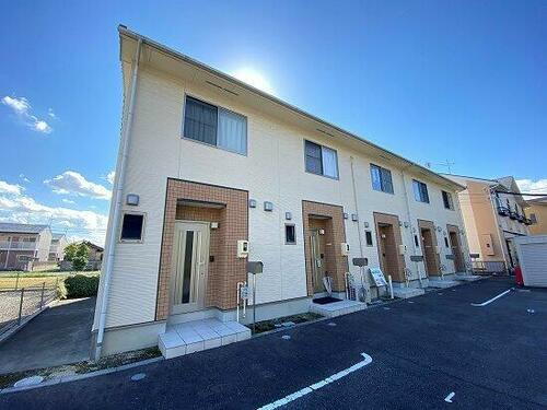 愛知県春日井市柏原町３丁目 テラスハウス