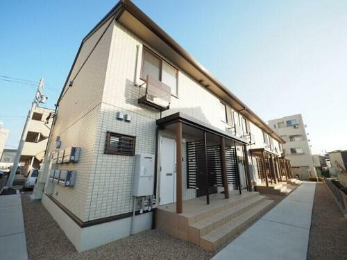 三重県津市江戸橋２丁目 賃貸アパート