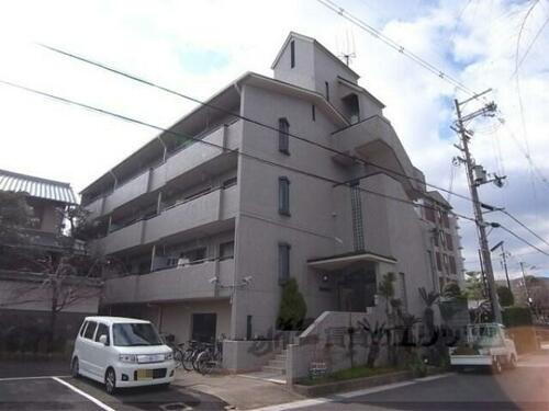 京都府長岡京市勝竜寺 築37年9ヶ月 4階建