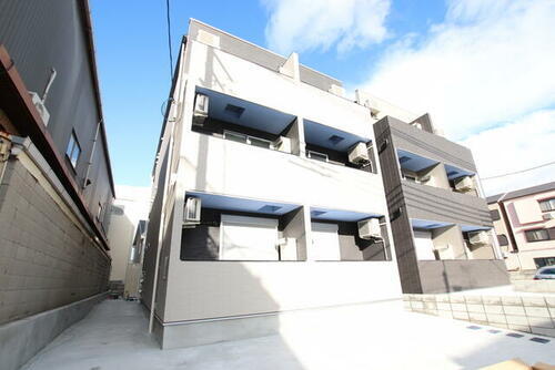 Ｌａ　Ｌｕｃｅ　尼崎 3階建