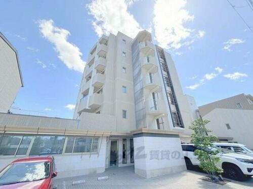 京都府京都市右京区西院春栄町 賃貸マンション