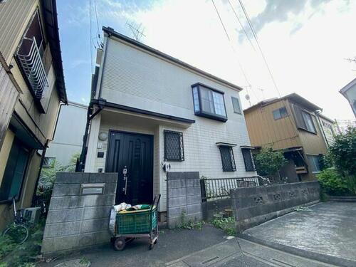 埼玉県富士見市鶴馬１丁目 3階建