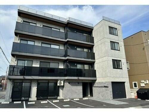 北海道札幌市西区八軒三条西２丁目 賃貸マンション