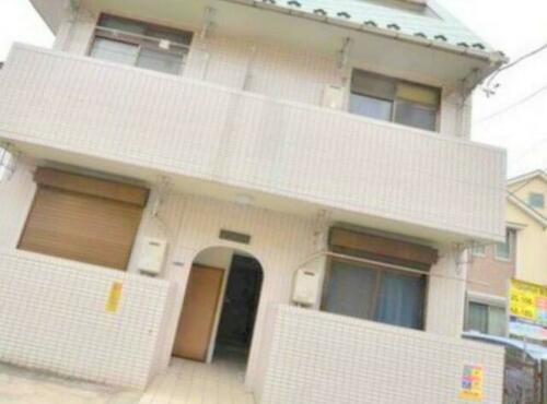 東京都大田区蒲田２丁目 3階建