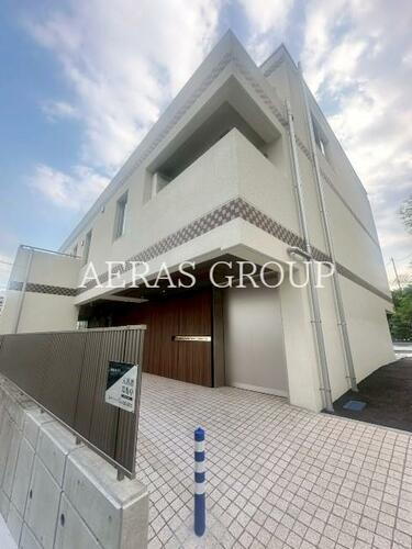 ＣＬＡＲＩＴＩＡ　ＹＯＫＯＨＡＭＡ　ＴＡＭＭＡＣＨＩ 地上3階地下1階建