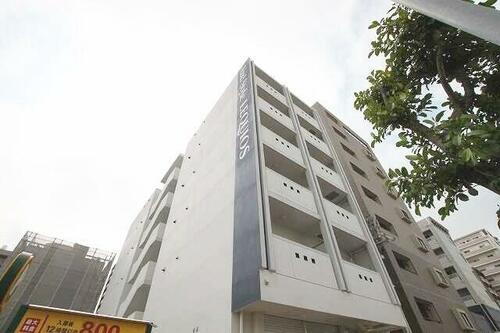 沖縄県那覇市おもろまち４丁目 6階建 築7年4ヶ月