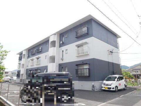 エクレール籠上