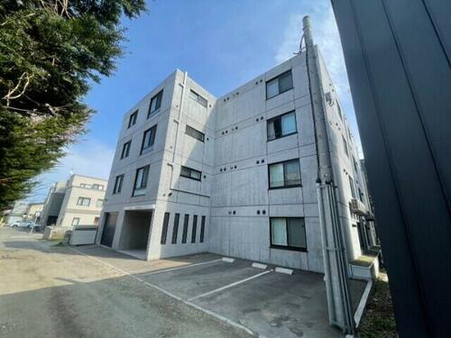 北海道札幌市中央区南二十条西６丁目 4階建 築3年1ヶ月