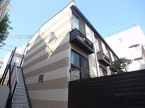 兵庫県神戸市中央区籠池通３丁目 築18年3ヶ月 2階建