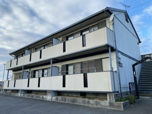 ハイツフローラ 2階建