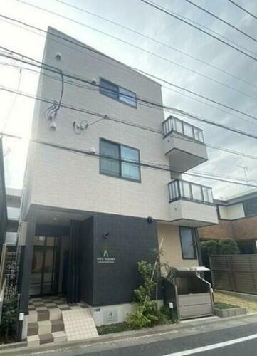 東京都大田区雪谷大塚町 3階建