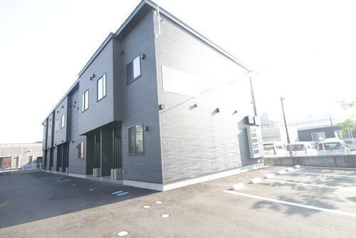 ラブリエ 2階建