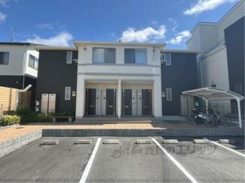 奈良県香芝市すみれ野２丁目 築9年10ヶ月 2階建