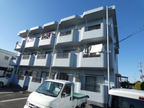ピュア 3階建