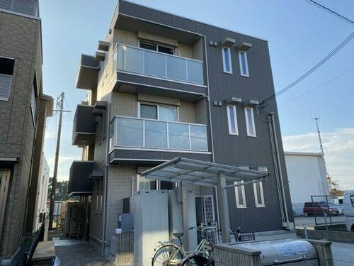 Ａｐｒｉｃｏ（アプリコ） 3階建