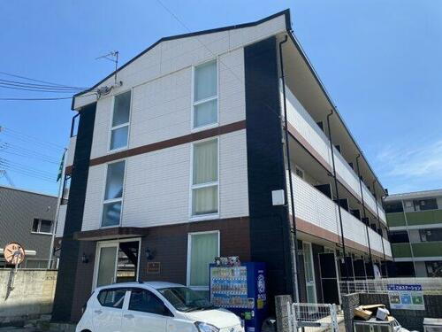 カルム三条町 3階建