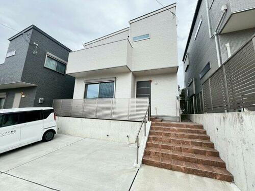 大阪府堺市中区土師町２丁 築1年3ヶ月 2階建