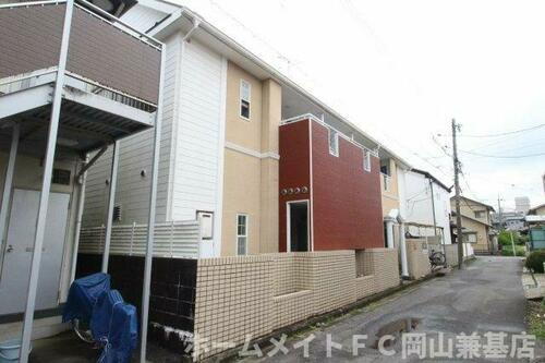 岡山県岡山市中区原尾島２丁目 2階建