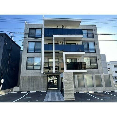 北海道札幌市西区八軒三条西２丁目 賃貸マンション