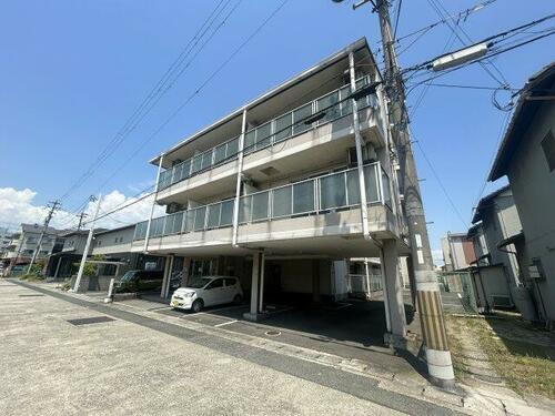 兵庫県姫路市広畑区長町１丁目 3階建 築32年3ヶ月