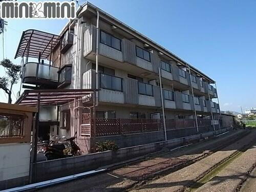 リバティ武庫之荘 3階建