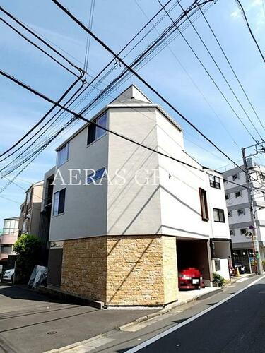 東京都渋谷区代々木５丁目 3階建 築2年7ヶ月