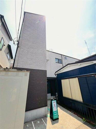 神奈川県横浜市西区西戸部町２丁目 賃貸アパート