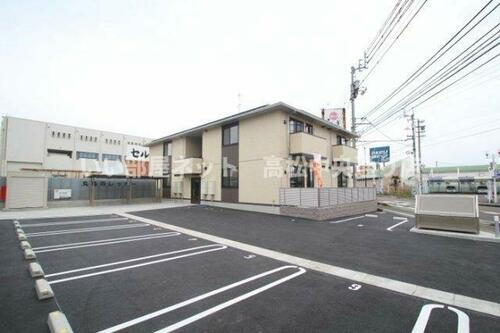 香川県丸亀市原田町 賃貸アパート