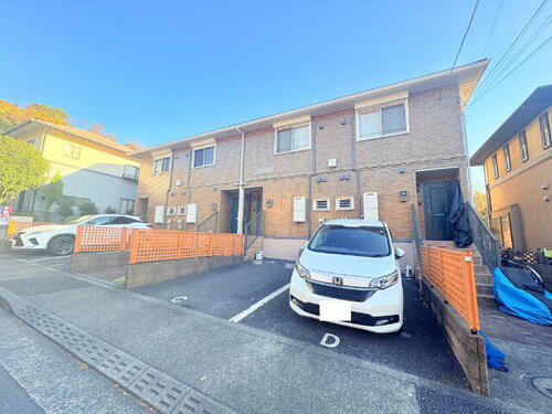 東京都町田市真光寺２丁目 テラスハウス