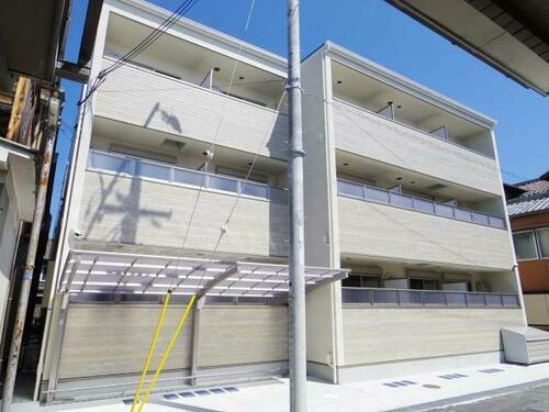 奈良県大和郡山市東岡町 築3年6ヶ月 3階建