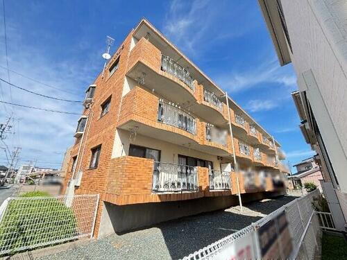 愛知県豊川市小坂井町中野 賃貸マンション