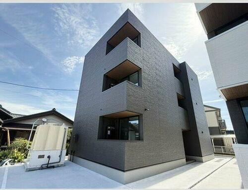 愛知県知多市八幡字汐海道 賃貸アパート