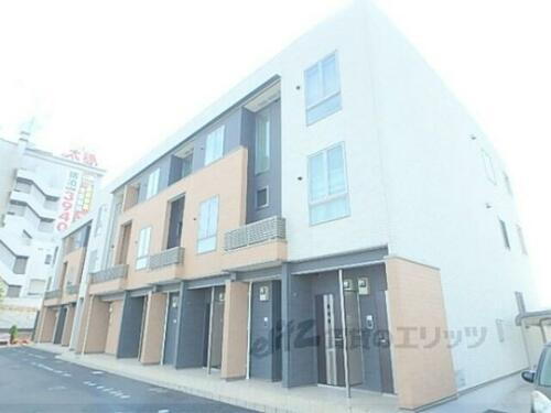 滋賀県栗東市上鈎 築13年6ヶ月 3階建