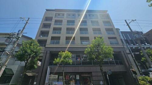 兵庫県尼崎市南武庫之荘１丁目 6階建