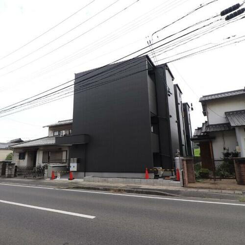 ＡＤＣ高島駅南ｇｌｅｅ