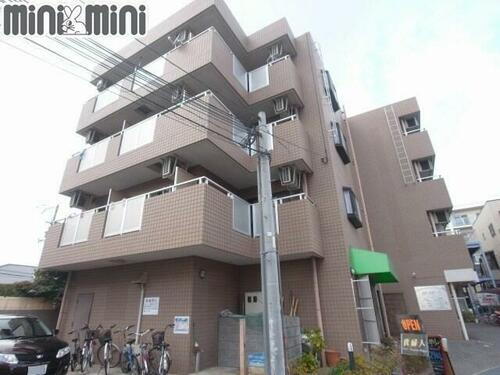 オーブ北口 4階建